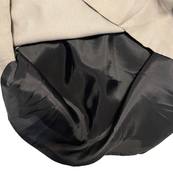 Anthropologie AilantoPatchwork, Floral, Gray, Size 6 - Picture 10 of 12